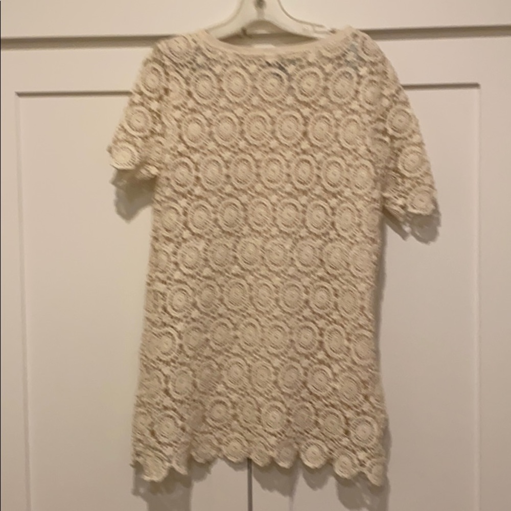 Crocheted, pretty top! - Picture 3 of 4